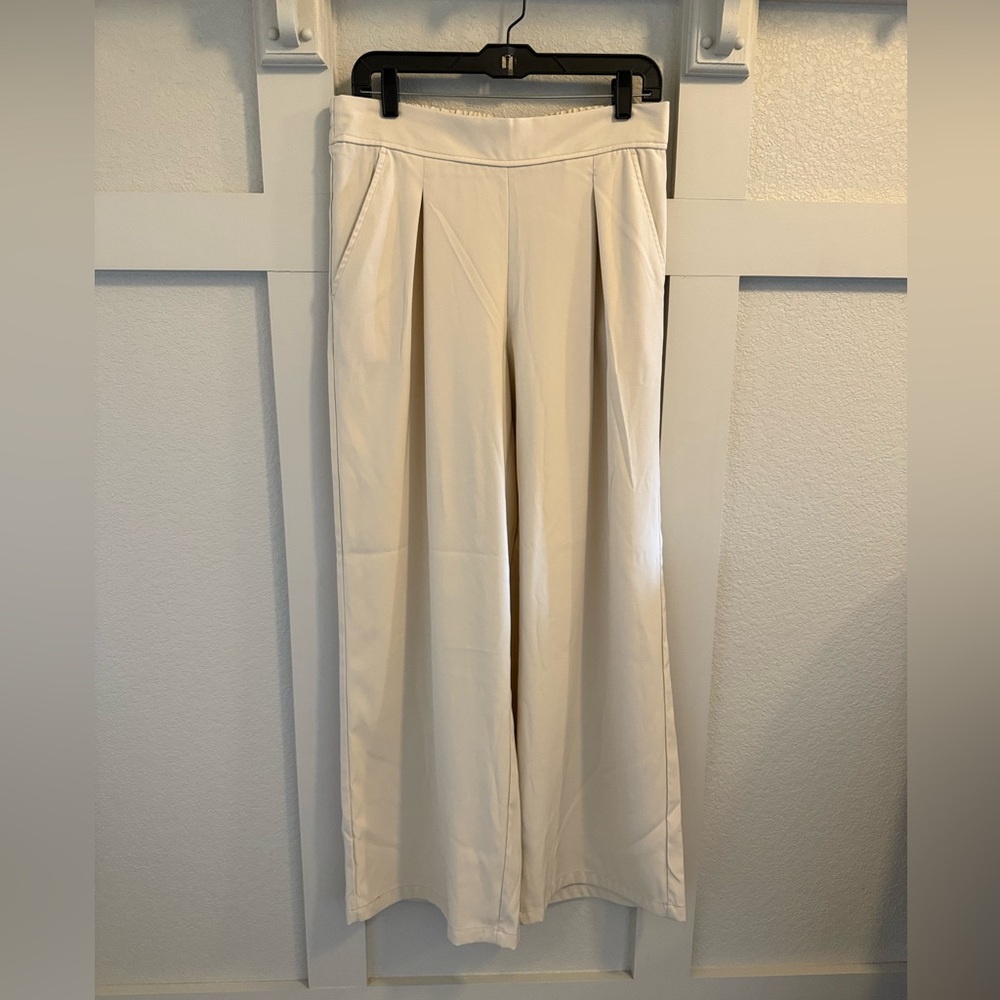 NWT Max Studio High Rise Wide‎ Leg Trousers
